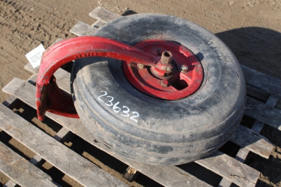 23632-FARMALL H SINGLE FRONT WHEEL