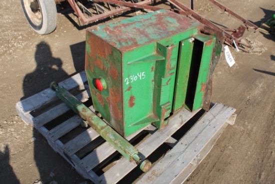 23645-JD AUX FUEL TANK & HITCH