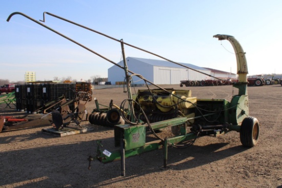 23796-JOHN DEERE 3940 CHOPPER