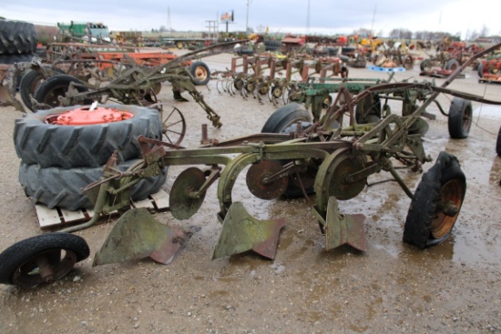 23861-IH 3 BTM TRAILER PLOW