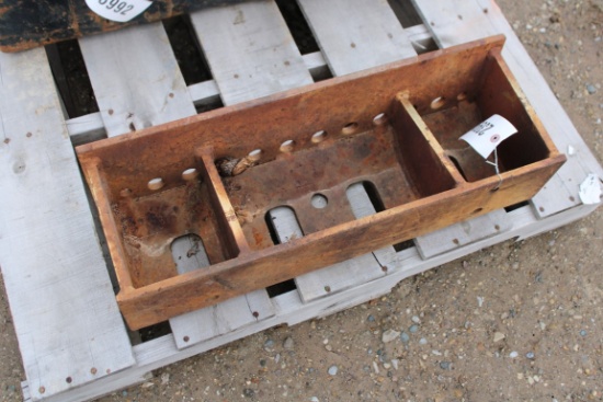 23991-FRONT WEIGHT BRACKET