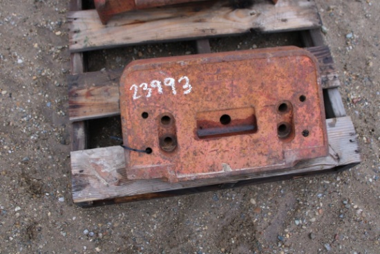 23993-FRONT WEIGHT BRACKET