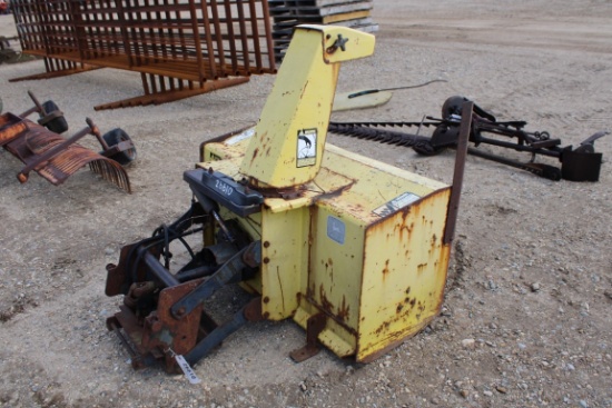 26610-JOHN DEERE SNOW BLOWER