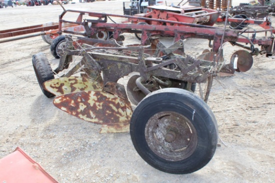 26664-OLIVER 2 BTM TRAILER PLOW