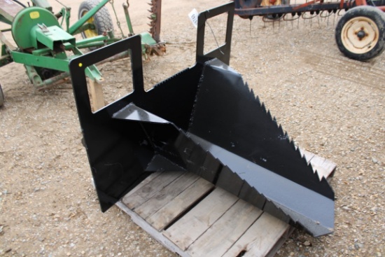 26748-SKID STEER SPADE BUCKET