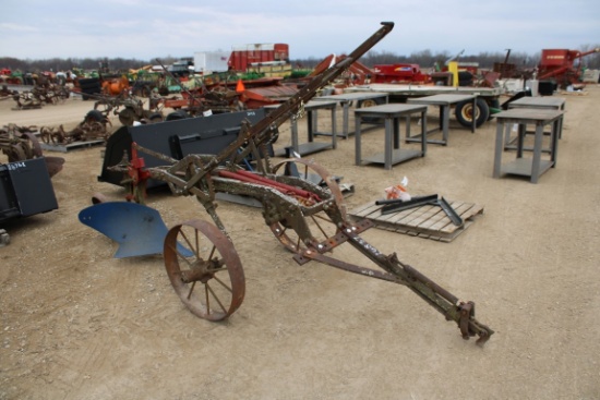 26837-IH 1BTM TRAILER PLOW