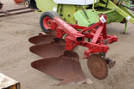 26905-IH #311 PLOW