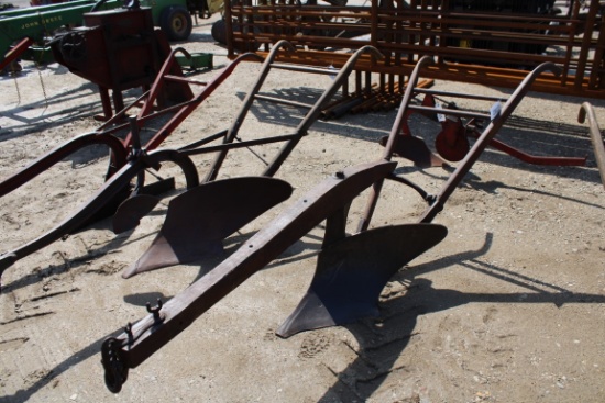 27347-OLIVER WALKING PLOW