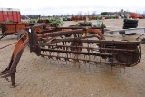 22170-NEW IDEA HAY RAKE