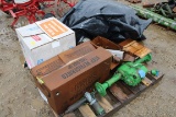 23200-PALLET OF MISC LAWN & GARDEN PARTS