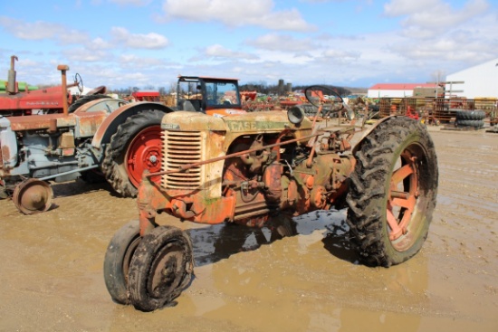 27523-CASE PARTS TRACTOR