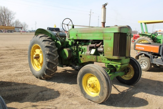 23683-JOHN DEERE 70