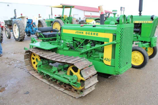 23969-JOHN DEERE 420 CRAWLER