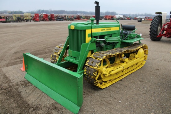 27440-JOHN DEERE 420 CRAWLER