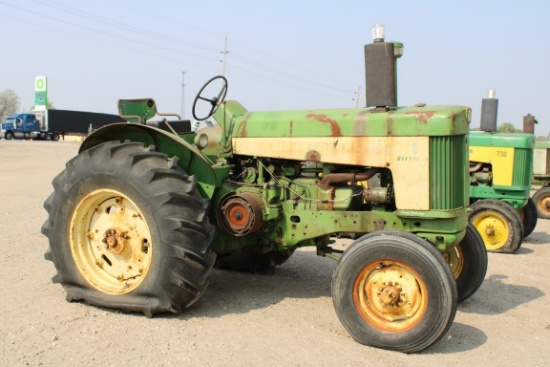 15157-JOHN DEERE 730 STANDARD