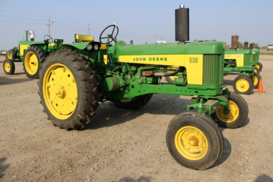 15166-JOHN DEERE 530