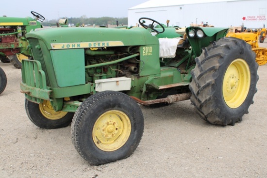 15167-JOHN DEERE 2010 UTILITY