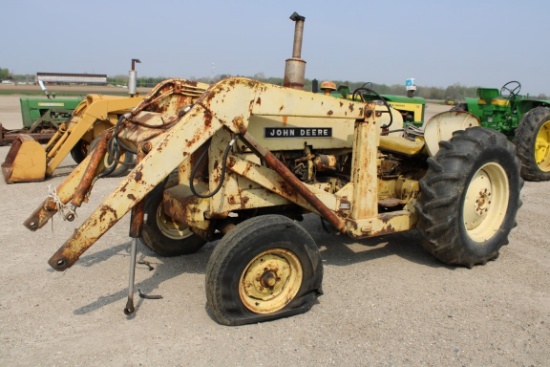15211-JOHN DEERE 440 INDUSTRIAL