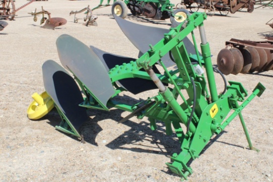 15241-JOHN DEERE 2 BTM 3PT ROLLOVER PLOW