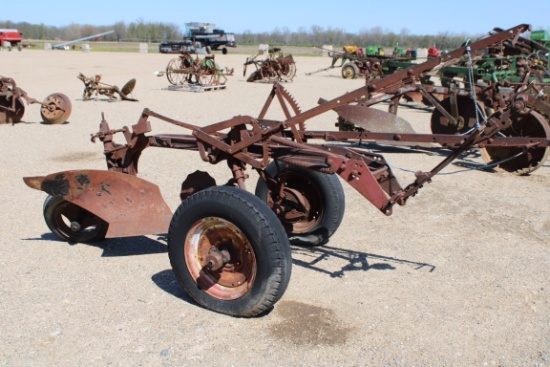 15314-JOHN DEERE 1 BTM PULL TYPE PLOW