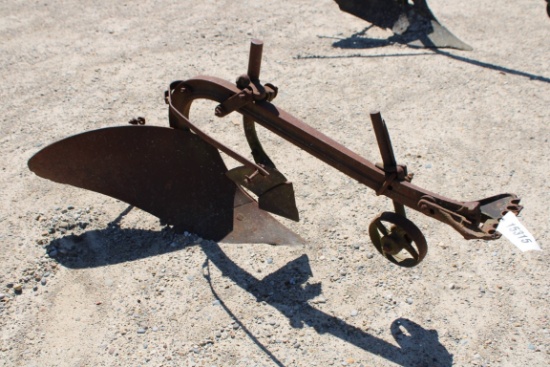 15315-JOHN DEERE 1 BTM PULL TYPE PLOW