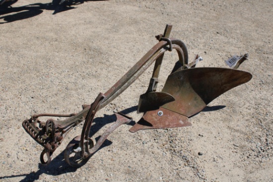 15316-JOHN DEERE 1 BTM PULL TYPE PLOW