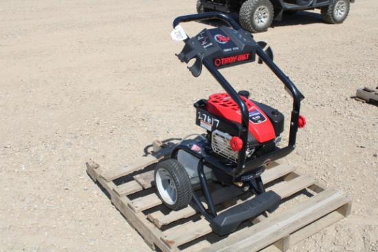 TROY-BILT PRESSURE WASHER - BRIGGS & STRATTON ENGINE, 2800 PSI, NO WAND OR