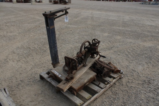 29849-NEW CENTURY FEED SCALE