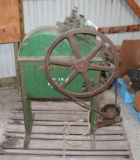 JD 1B CORN SHELLER