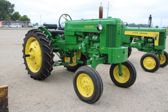 32768-JOHN DEERE 40 V