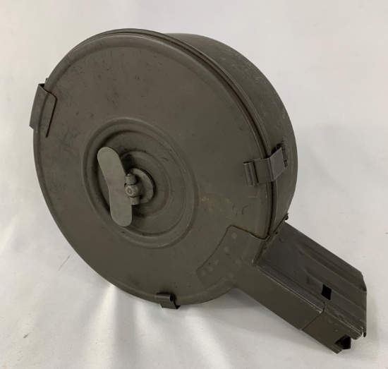 34057-CHINESE TRIANGLE 36 AR-15 DRUM MAG