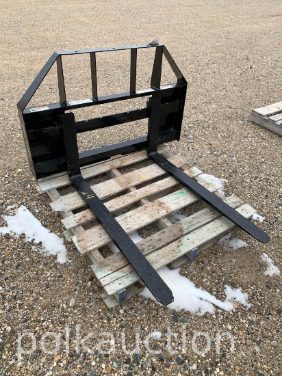 Skid Steer Fork Attachment