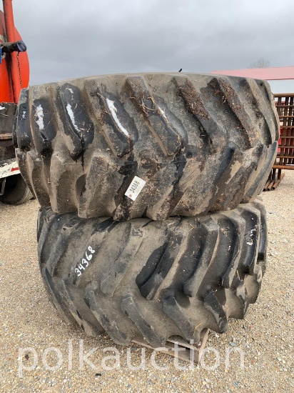 2 - FSTN 30.5-32 Combine Tires & Rims