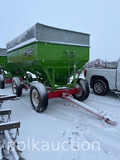 Parker 2600 Gravity Wagon