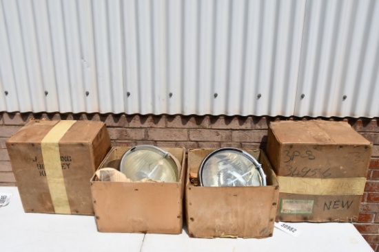 30982- (2) NOS LUCAS ROLLS ROYCE HEADLIGHTS
