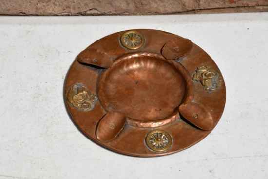 31109- VINTAGE BRASS ASH TRAY - GREAT GRAPHICS