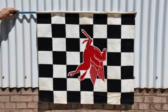 31121- MOBIL FLAG