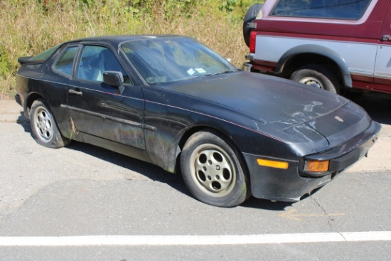 31172-PORSCHE 944