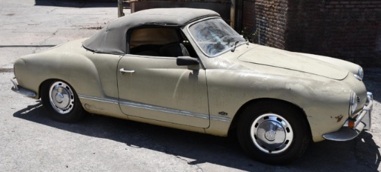 4776-(1967) VOLKSWAGEN KARMANN GHIA CONVERTIBLE
