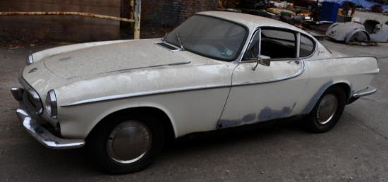 4961-VOLVO P 1800