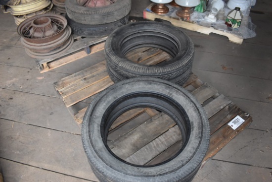 30521- (2) GOODYEAR 19" & (2) INSA 19", 75%