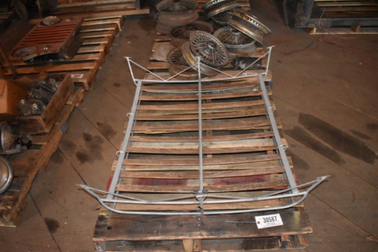 30587- NOS VW LUGGAGE RACK