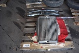 30658- MG GRILLES, RADIATOR & FLAGS