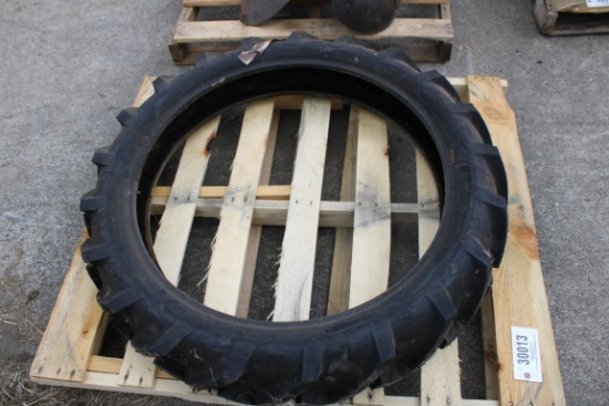 30013- (1) GOODYEAR 7.2/30 TIRE