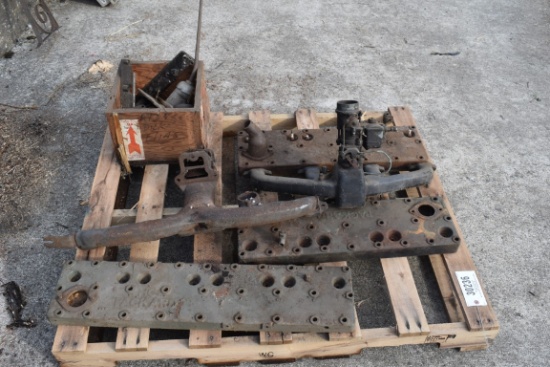30236- (3) PACKARD CYLINDER HEADS, MANIFOLDS, CARBURETOR & MISC. PARTS