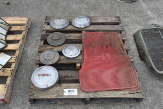 30393- HUB CAPS & PACKARD, STUDEBAKER & CHEVY FLOOR MATS