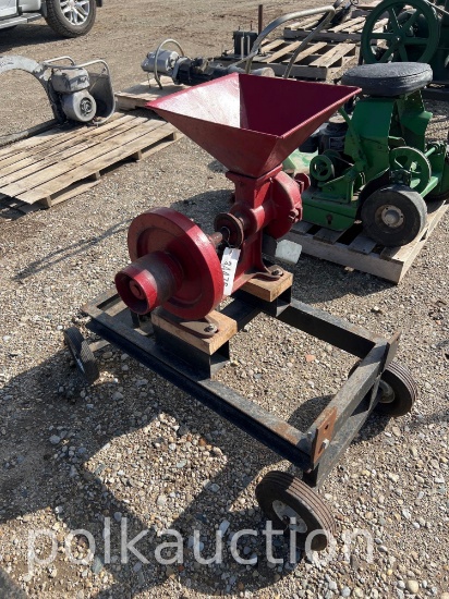 RED GRINDER