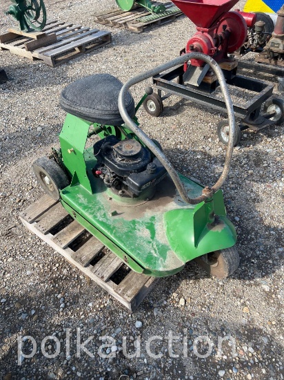GREEN MOWER