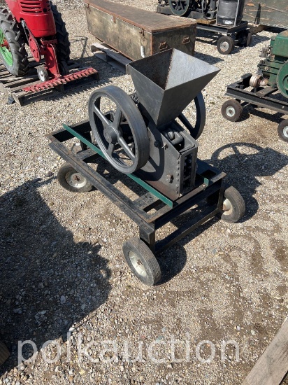 BRAUN GRINDER