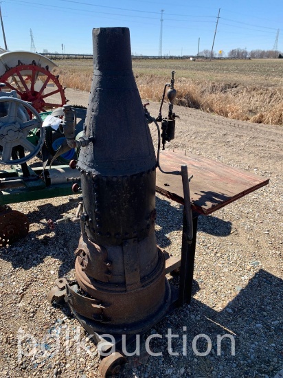 UPRIGHT STOVE